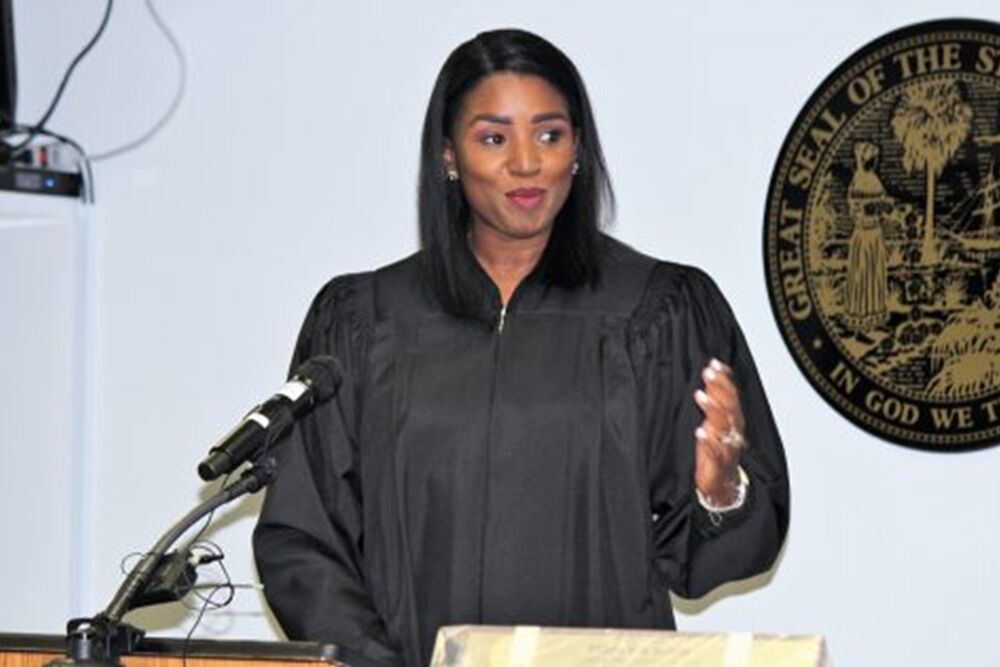 Stefanie_Moon_17th_Judicial_Circuit.jpg